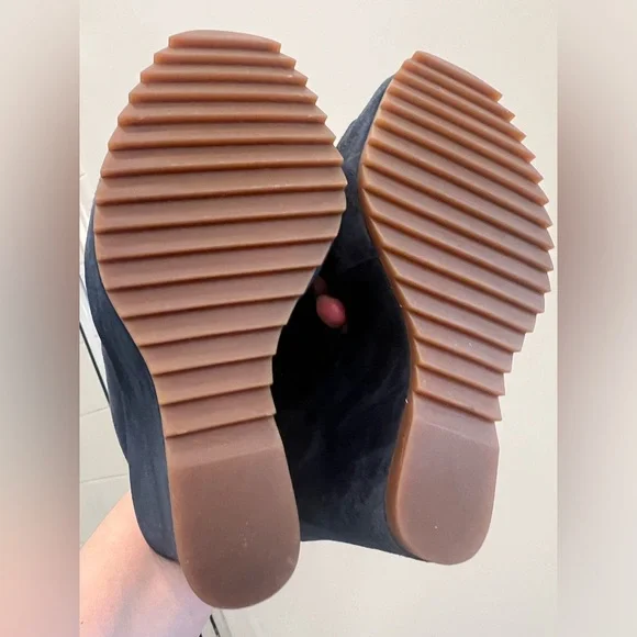 Vince Camuto Navy Blue Suede Wedge Shoes Sandals 7.5 - Picture 5 of 12